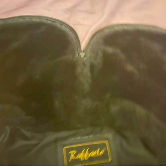 Leather jacket - Picture 4 of 12